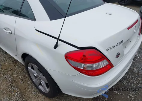 2008 Mercedes-Benz Slk 280 z USA, uszkodzony, nr VIN WDBWK54F18F189510